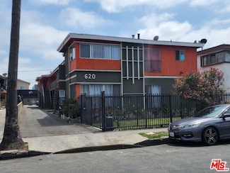 620 W 82nd St, Los Angeles, CA 90044