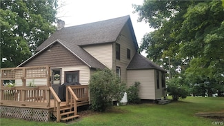 41 Rocking Horse Rd, Pulaski, NY 13142