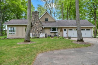 8750 20th Ave, Remus, MI 49340