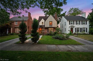 18716 Scottsdale Blvd, Shaker Heights, OH 44122