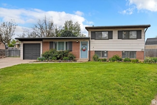 847 Poplar Cir, Layton, UT 84041