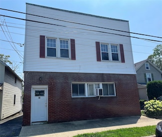 44 Avenue A Unit 2nd Fl Front, Port Washington, NY 11050