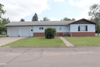 301 5th Ave, Turtle Lake, ND 58575
