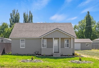 1815 Derby St, Klamath Falls, OR 97603