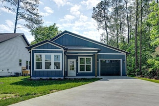 1215 Parkstone Dr, Cleveland, TN 37312