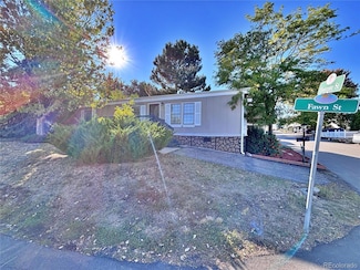 76 Pinecone St, Golden, CO 80401