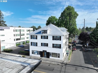 4435 SE Belmont St, Portland, OR 97215