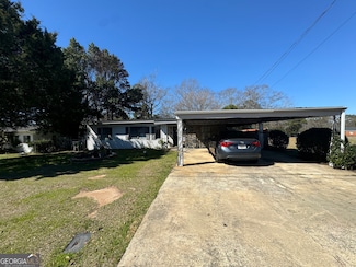109 Elmwood St, Warner Robins, GA 31093