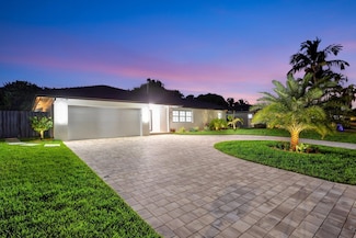 4761 NW 5th Ln, Boca Raton, FL 33431