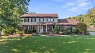 6989 Berkshire Dr, Export, PA 15632