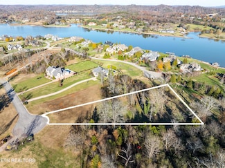 3641 Lashbrooke Way, Louisville, TN 37777