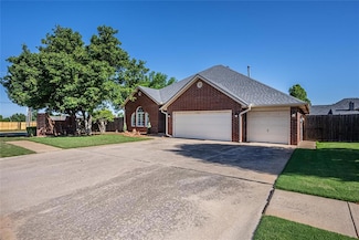 3001 NE 129th St, Edmond, OK 73013