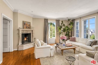 1416 Havenhurst Dr Unit 2C, West Hollywood, CA 90046