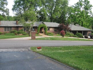 6224 Creswell Dr, Knoxville, TN 37919