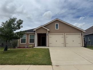 8209 Smokey Creek Pass, Fort Worth, TX 76179