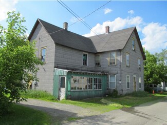 5 Allen Ct, Stewartstown, NH 03597