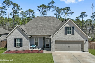 6924 Osprey Dr, Ocean Springs, MS 39564