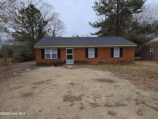 324 Kingston Ave, Rocky Mount, NC 27803