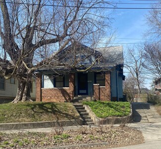 5884 Julian Ave, Indianapolis, IN 46219