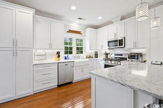 230 Marsh Lake Dr Unit Marsh Lake Villa 13, Georgetown, SC 29440