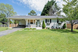 101 Dove Ln, Taylors, SC 29687
