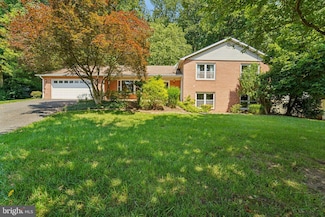 6102 Gallery St, Bowie, MD 20720