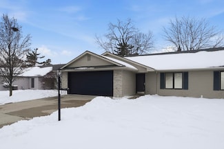 615 Sarah Dr, Angola, IN 46703