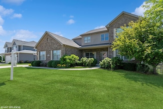 21042 Lakewoods Ln, Shorewood, IL 60404