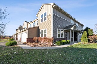 1601 Sumac Cir Unit A, Carver, MN 55315