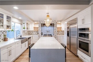 6585 Coronado Crest Ave, Las Vegas, NV 89139