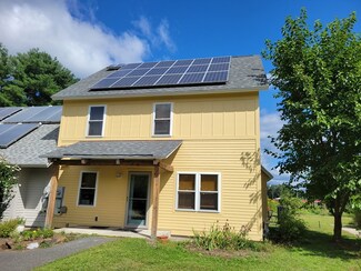 68 Solar Way Unit 68, Greenfield, MA 01301