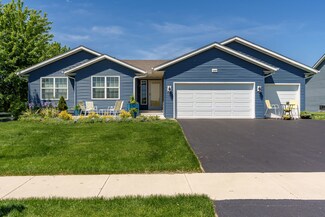 12618 Scarsdale Ln, Loves Park, IL 61111