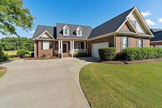 110 Sand Trap Ln, Greenwood, SC 29649