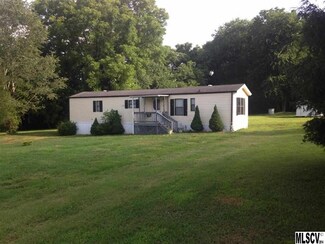 3715 Briarrose Cir, Claremont, NC 28610