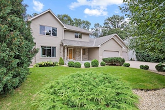 12351 Holly St NW, Coon Rapids, MN 55448