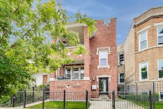 1639 W Farragut Ave, Chicago, IL 60640