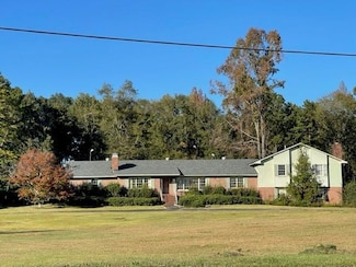809 George W Towns Rd, Talbotton, GA 31827