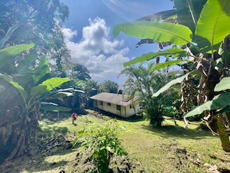 83-5586 Hawai?i Belt Rd, Captain Cook, HI 96704