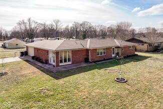 2605 W 39th St, Anderson, IN 46011
