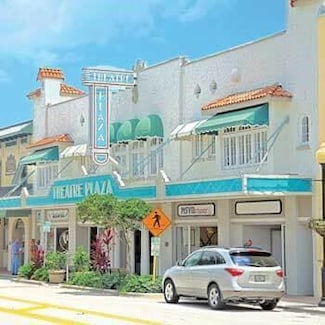 5240 20th St, Vero Beach, FL 32966