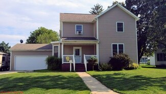 507 E King St, Polo, IL 61064