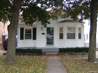 15580 Woodworth, Redford, MI 48239