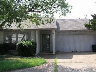 8228 S Jamestown Ave, Tulsa, OK 74137