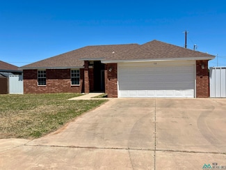 708 Starlite Dr, Clovis, NM 88101