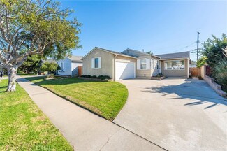 5530 W 141st St, Hawthorne, CA 90250