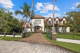 4315 Mangrove Place, Sarasota, FL 34242