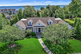 1314 Flagler Dr, Mamaroneck, NY 10543