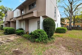 3400 Wimbledon Dr Unit 9, Pensacola, FL 32504