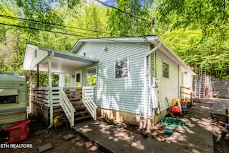 2839 Greenway Dr, Knoxville, TN 37918