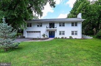 1623 Golden Ct, McLean, VA 22101